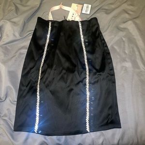 Brand new Oh Polly black skirt. Never worn size US Women’s 0.